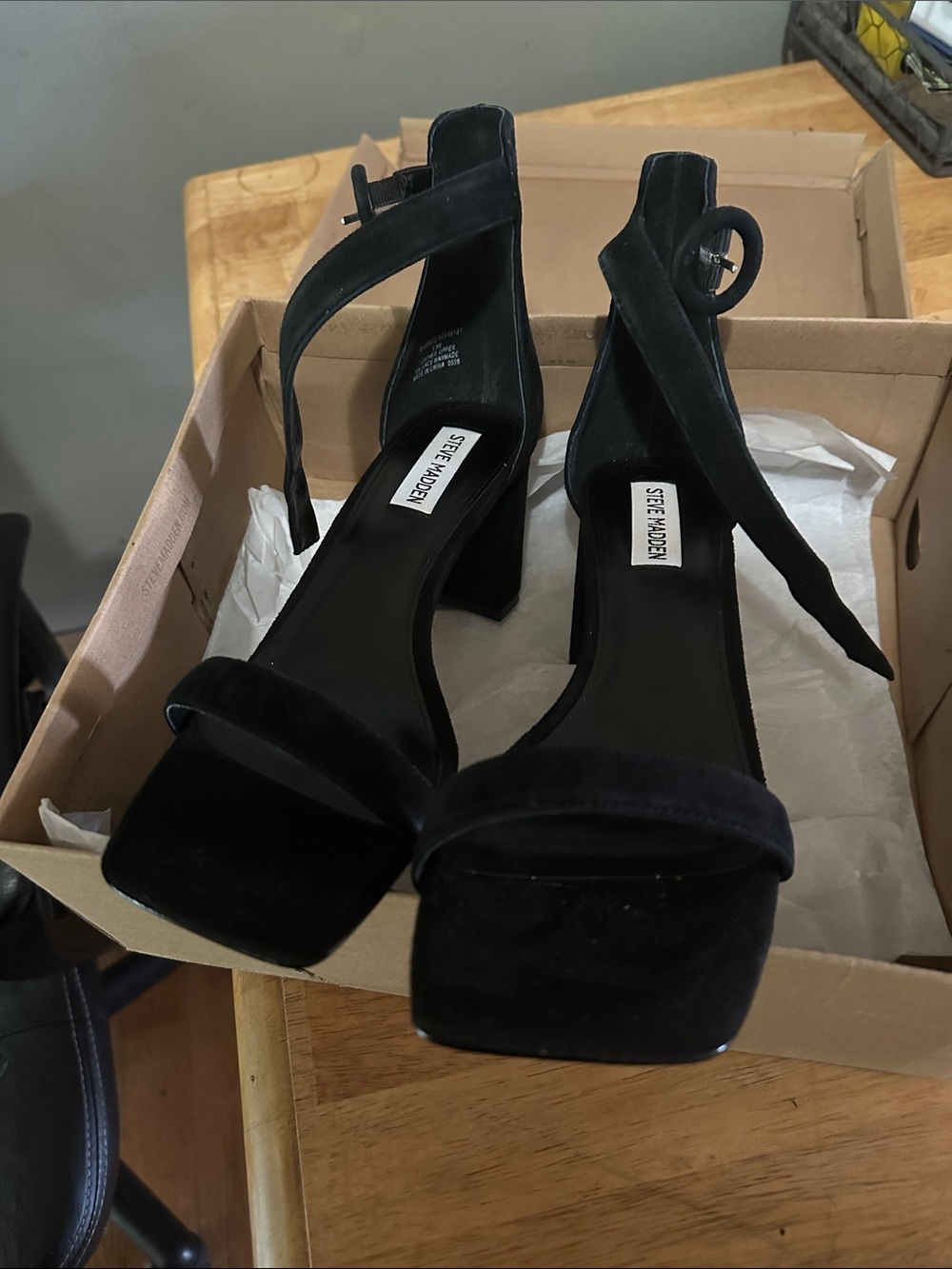 Steve Madden Black Velvet Platform Block Heel Sandals
